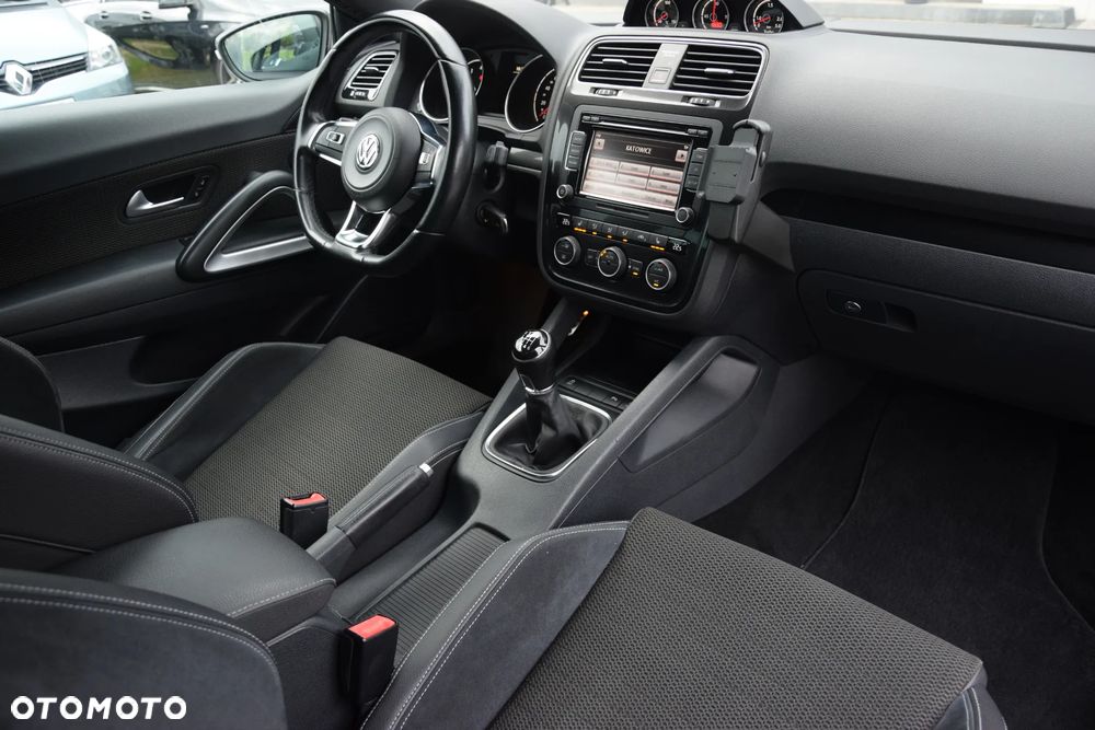 Volkswagen Scirocco 1.4 TSI BMT - 23