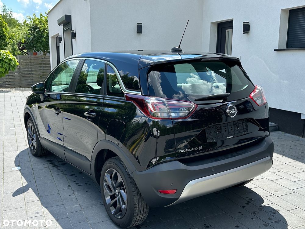 Opel Crossland X - 10