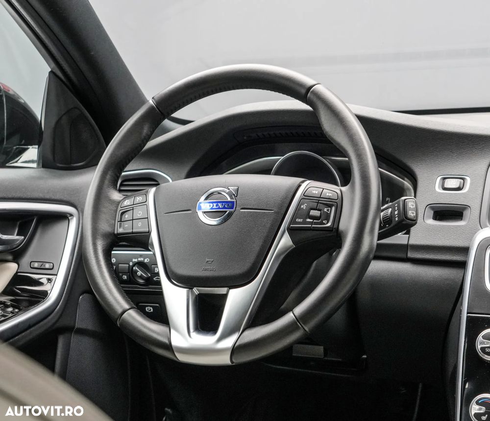Volvo V60 - 17