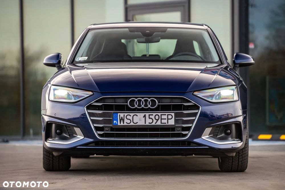 Audi A4 Limousine - 2
