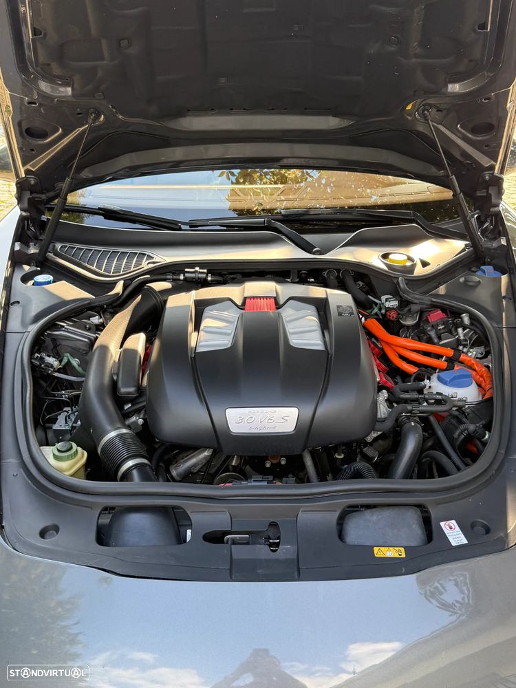 Porsche Panamera S E-Hybrid - 6