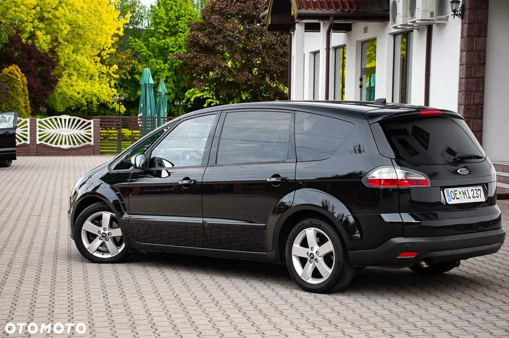 Ford S-Max 2.0 TDCi DPF Titanium - 17