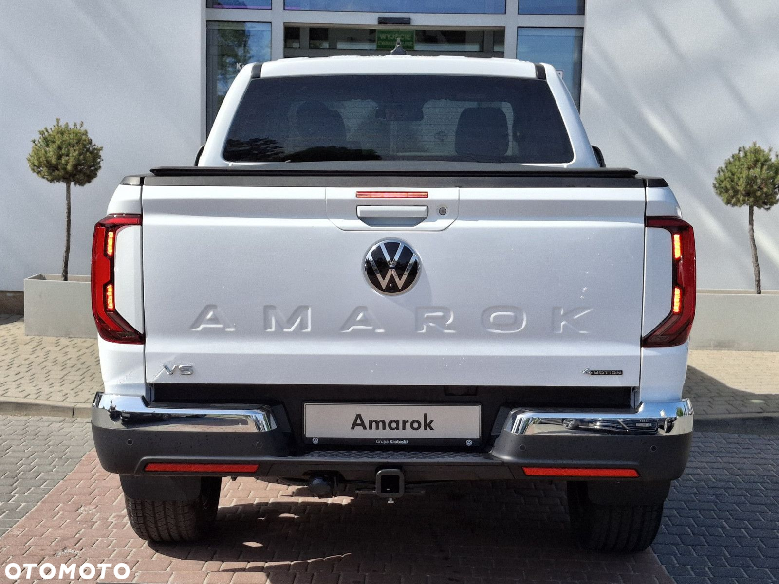 Volkswagen Amarok - 8