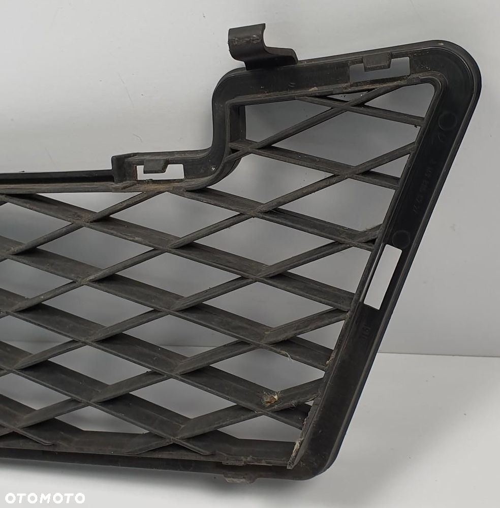 KRATKA ZDERZAKA PRZÓD MERCEDES W169 LIFT A1698850224 - 3