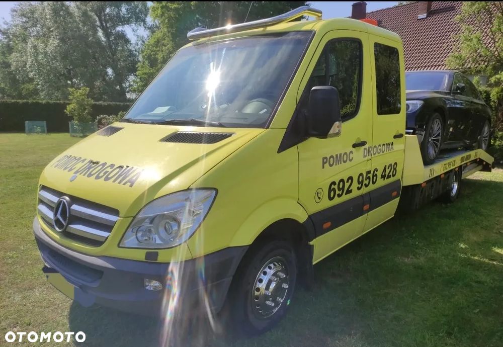 Mercedes-Benz Sprinter - 4