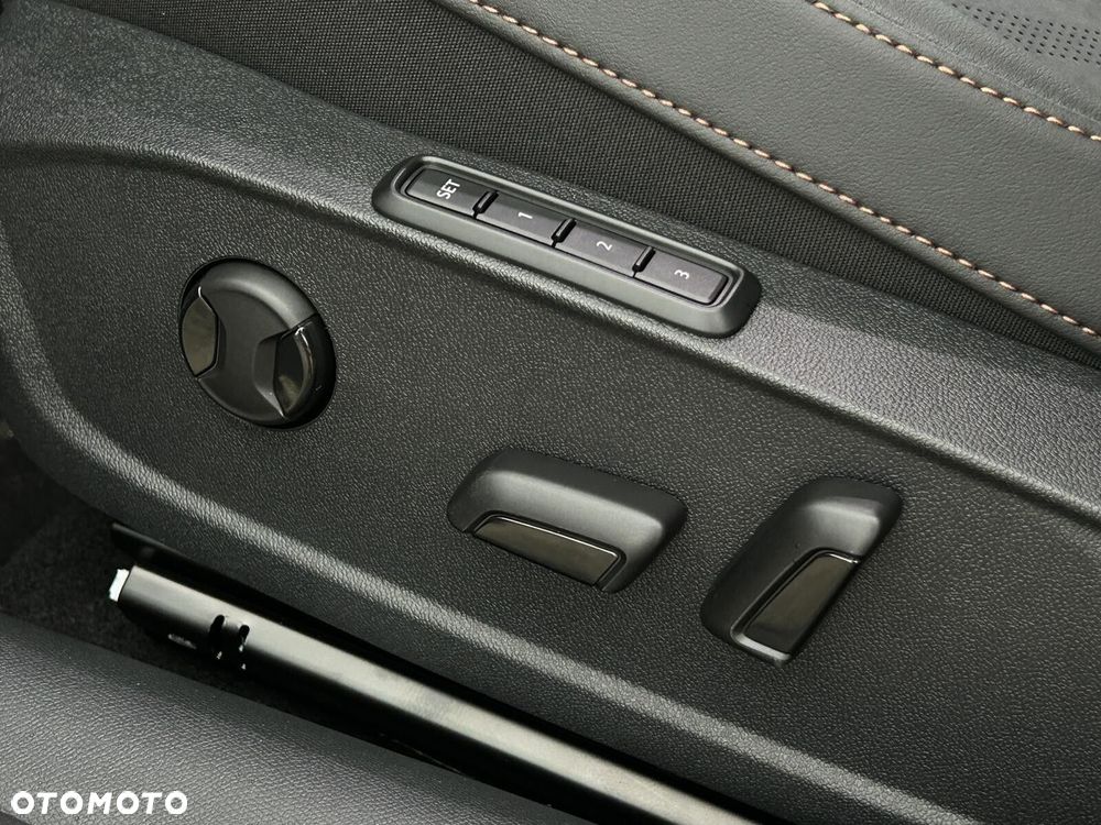 Cupra Formentor 1.5 TSI DSG - 36