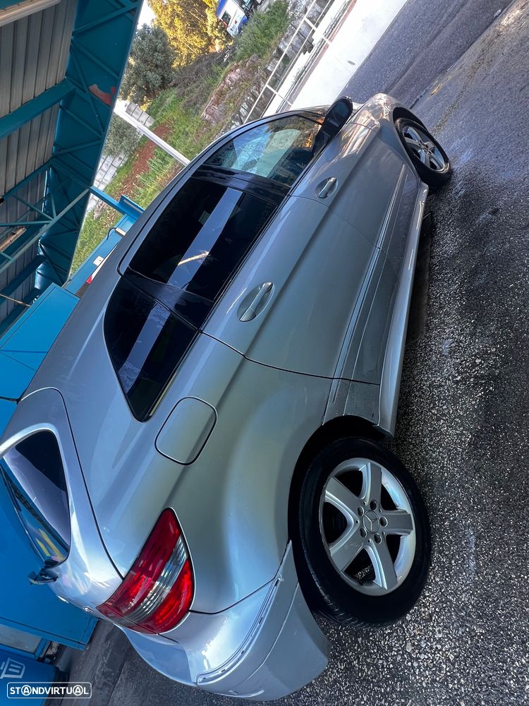 Mercedes-Benz B 200 CDI Autotronic - 3