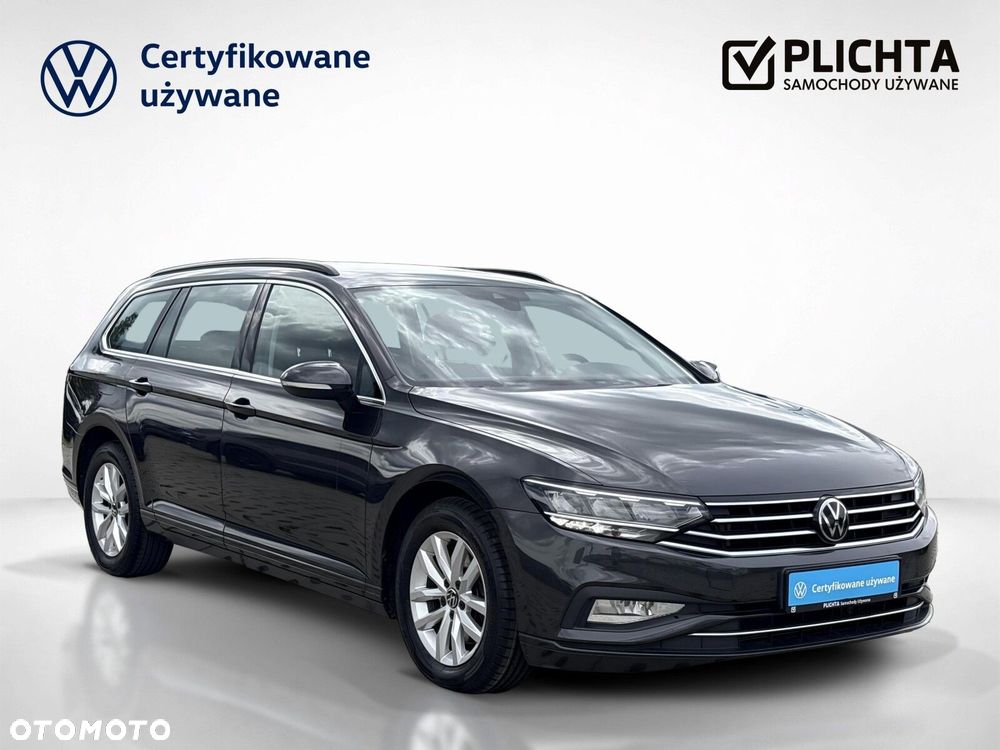 Volkswagen Passat - 8
