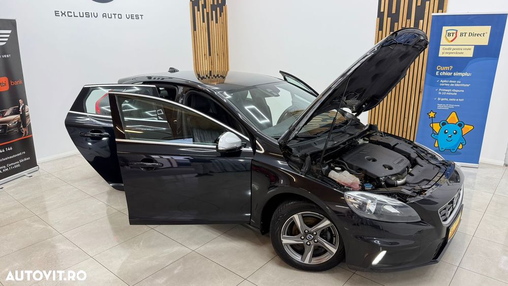 Volvo V40 D2 R Design - 10