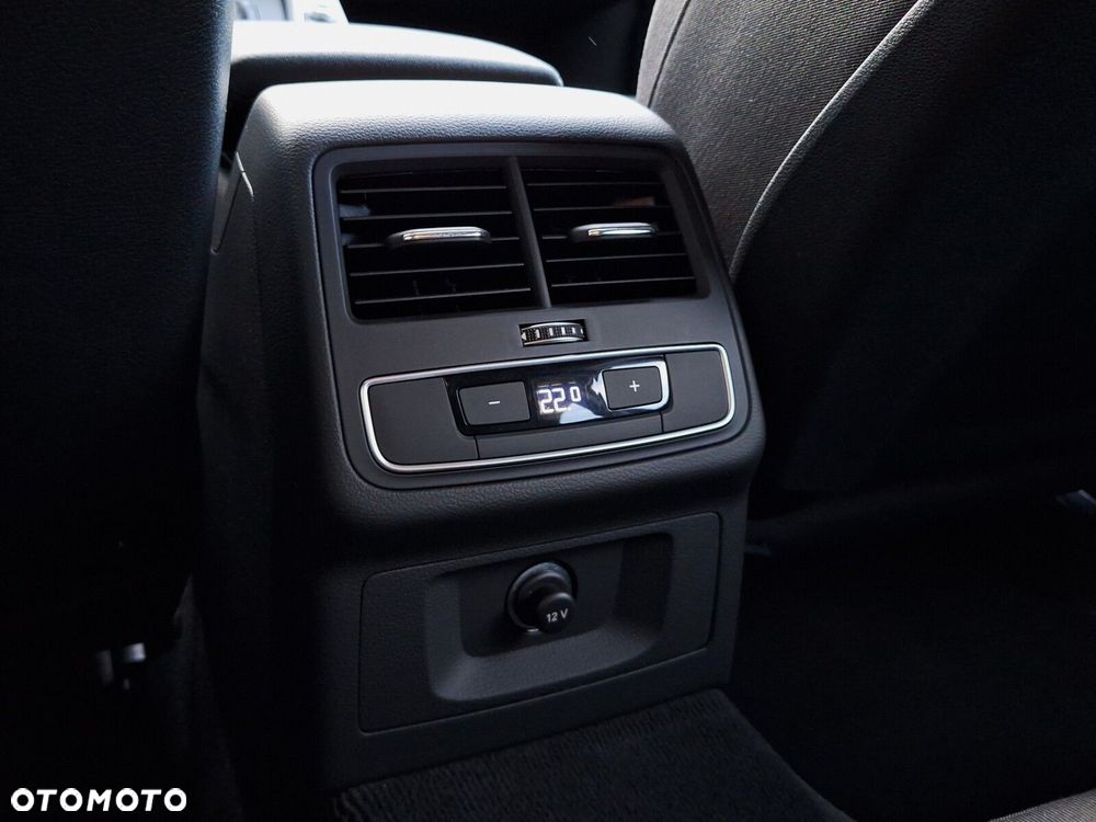 Audi A4 Avant 40 TFSI mHEV S tronic - 23
