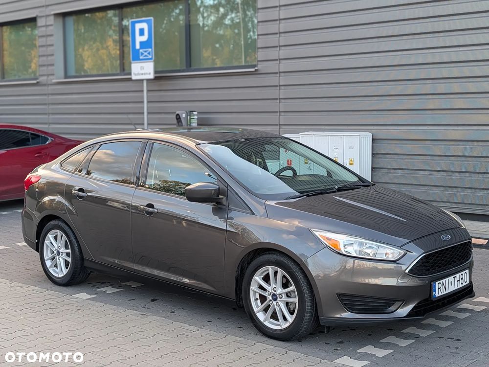Ford Focus - 10