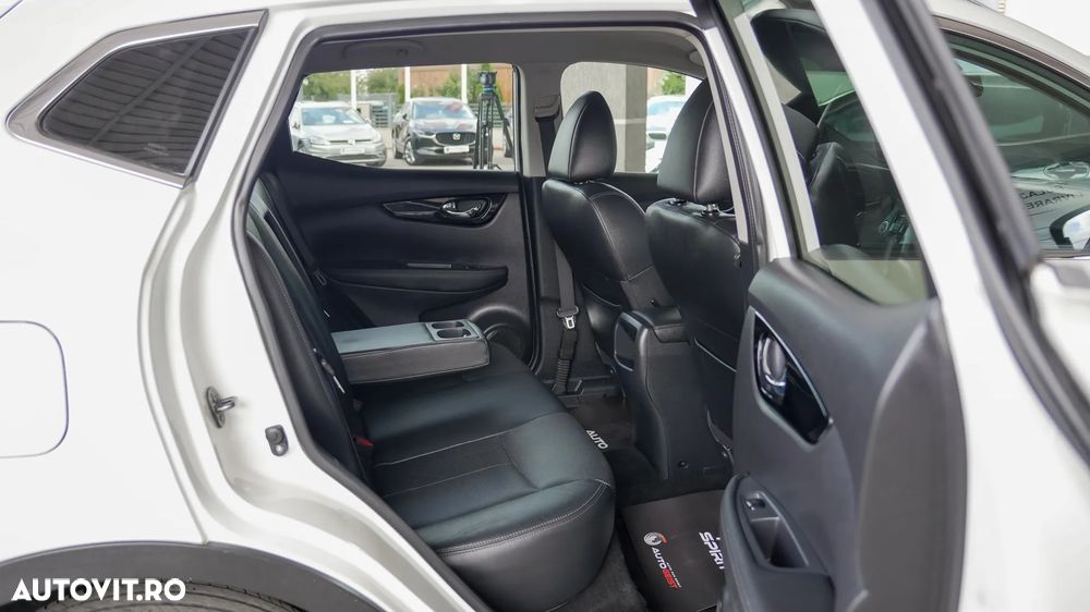 Nissan Qashqai 1.6 DIG-T ACENTA - 30