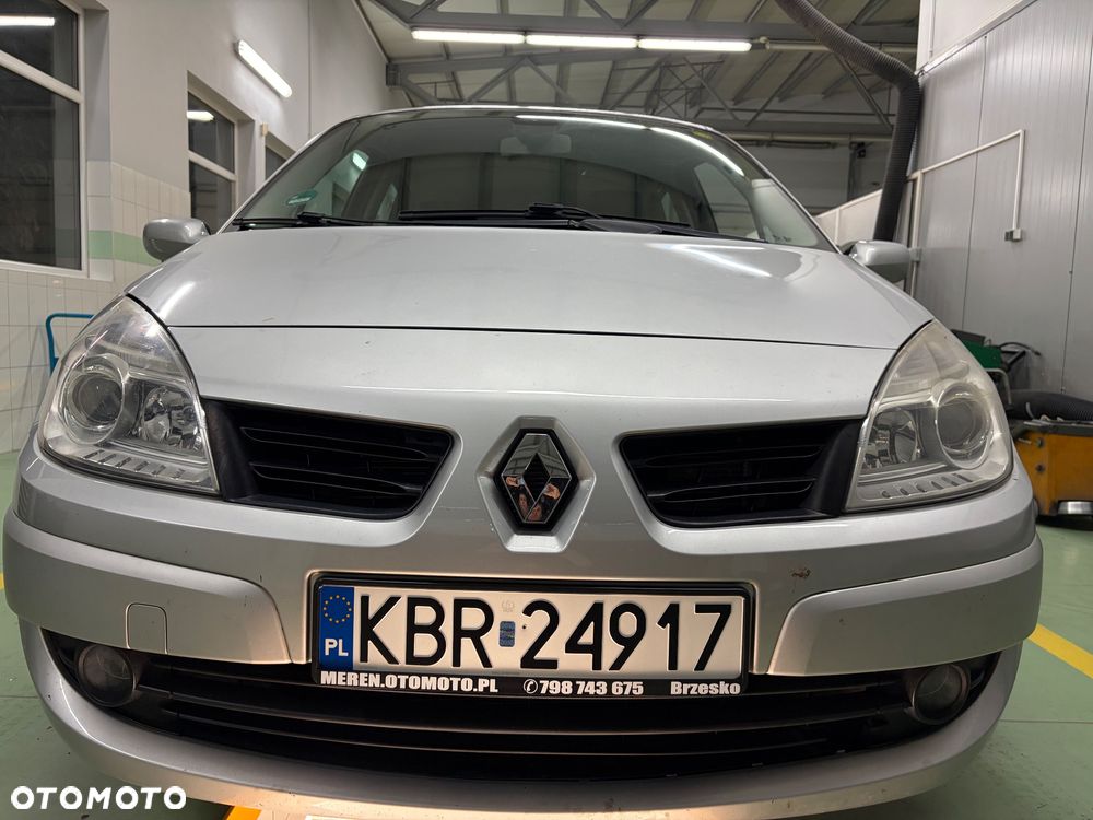 Renault Scenic 1.6 16V 110 LIMITED - 12