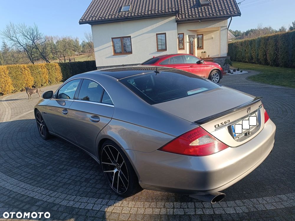 Mercedes-Benz CLS 500 - 2