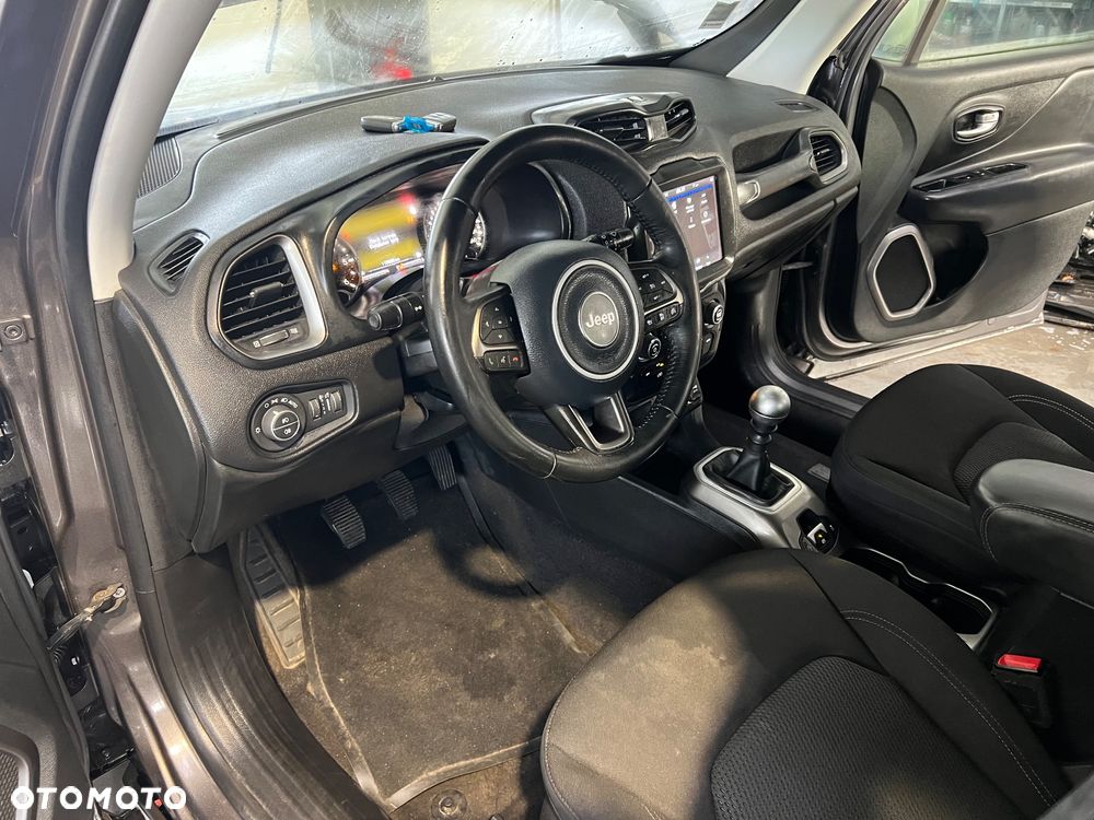 Jeep Renegade 1.6 MultiJet Limited - 22