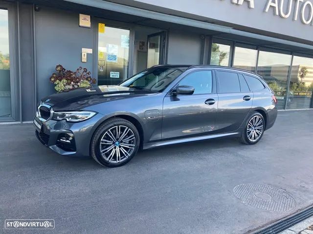 BMW 320 e Touring Pack Desportivo M Auto - 4