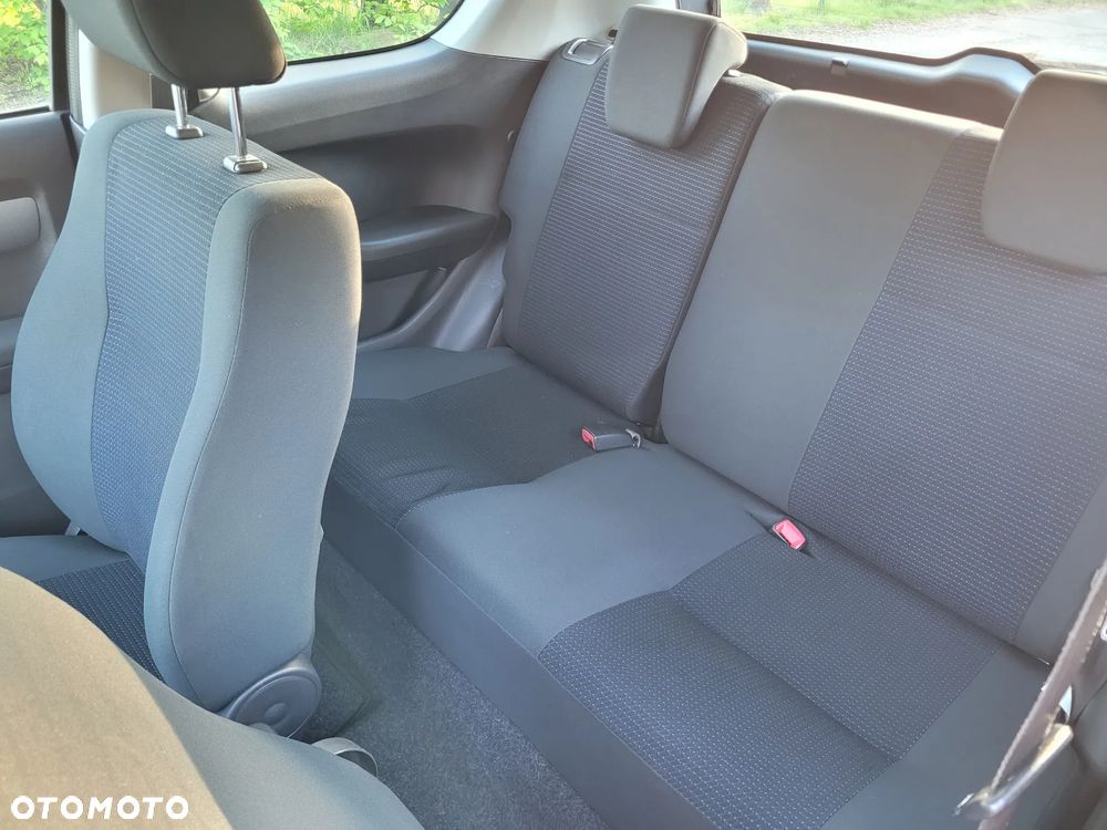 Suzuki Swift 1.3 Club - 7