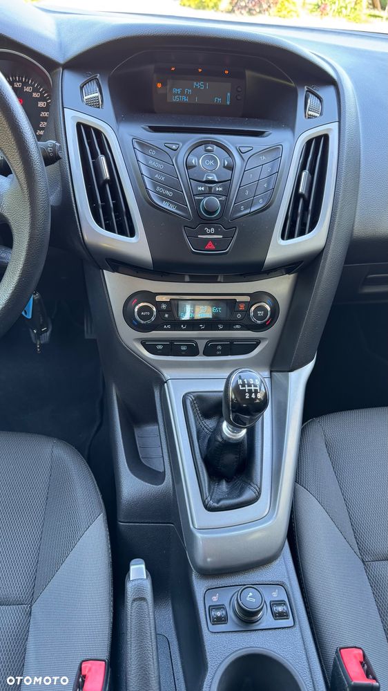 Ford Focus 1.0 EcoBoost Start-Stopp-System SYNC Edition - 29
