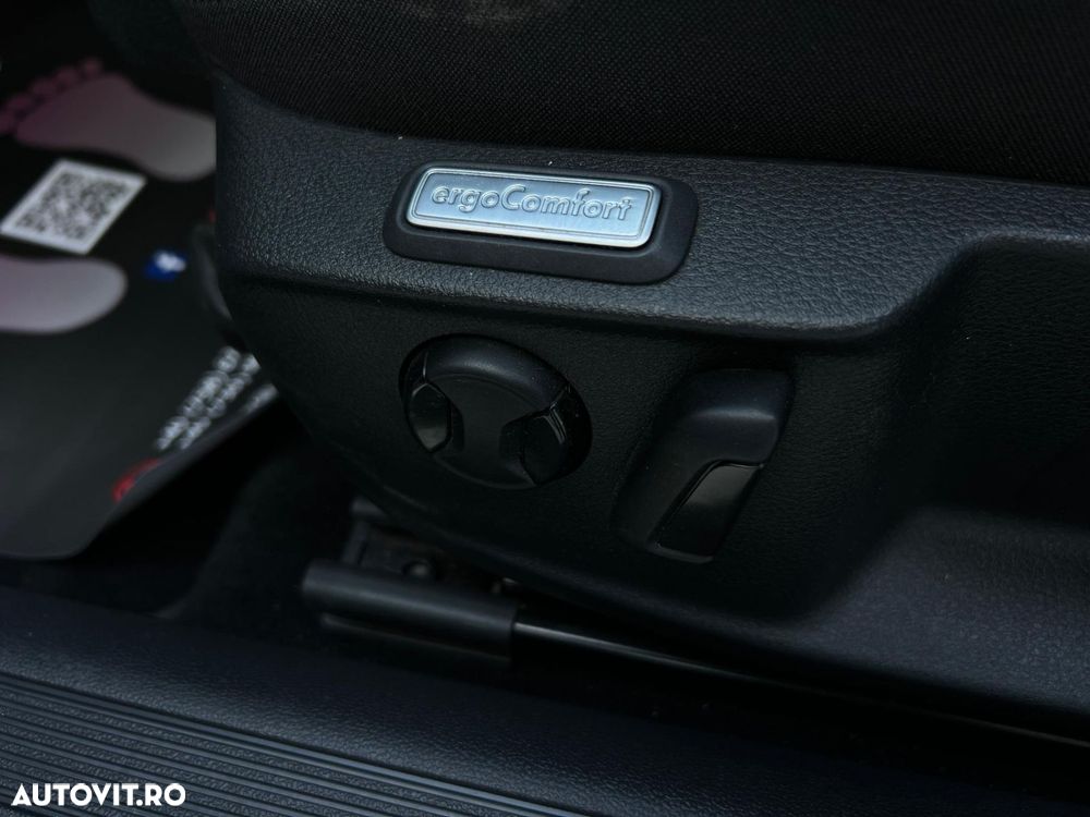 Volkswagen Passat - 14