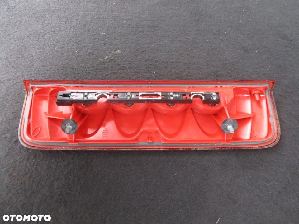 Światło stop stopu Peugeot 207 sw kombi - 2