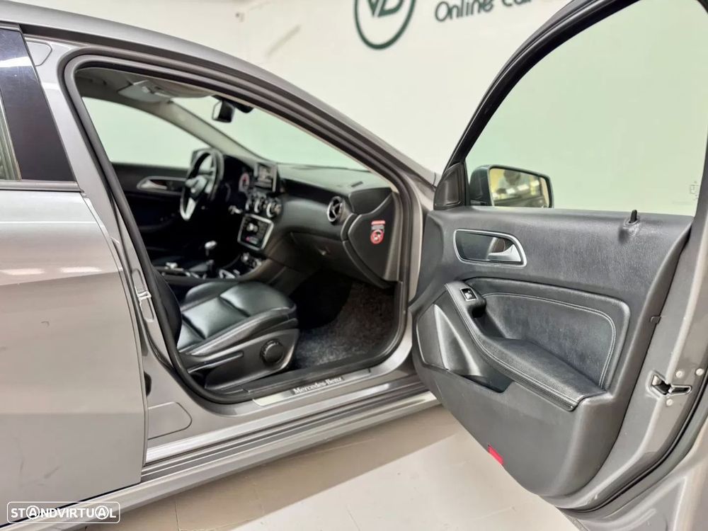 Mercedes-Benz A 180 CDI BlueEFFICIENCY - 37