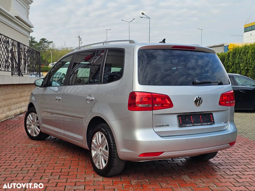 Volkswagen Touran 1.6 TDI DPF BlueMotion Technology DSG Cup - 3