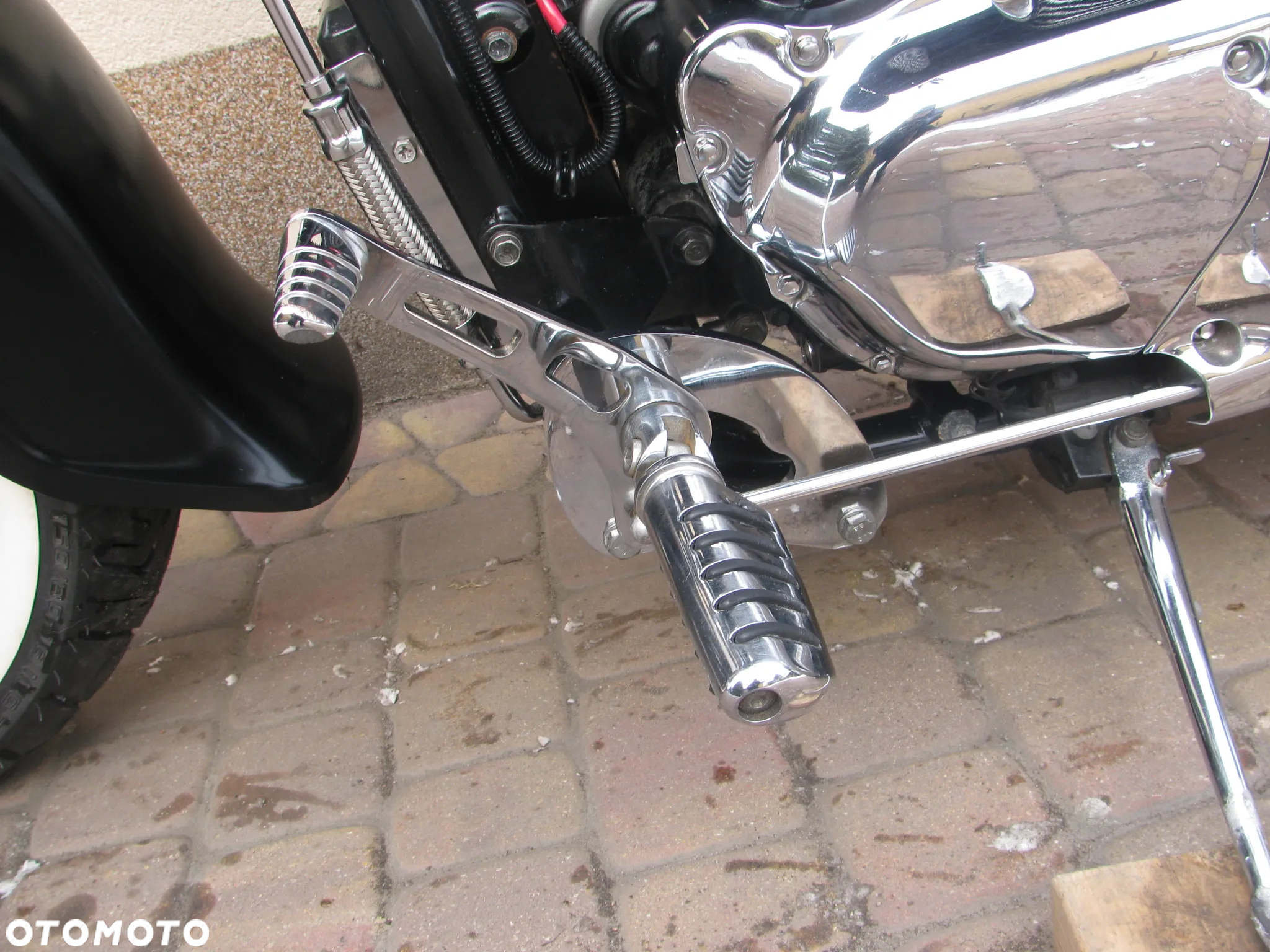 Suzuki Intruder - 30