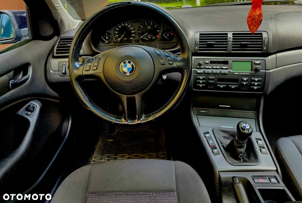 BMW Seria 3 318i Edition Lifestyle - 10