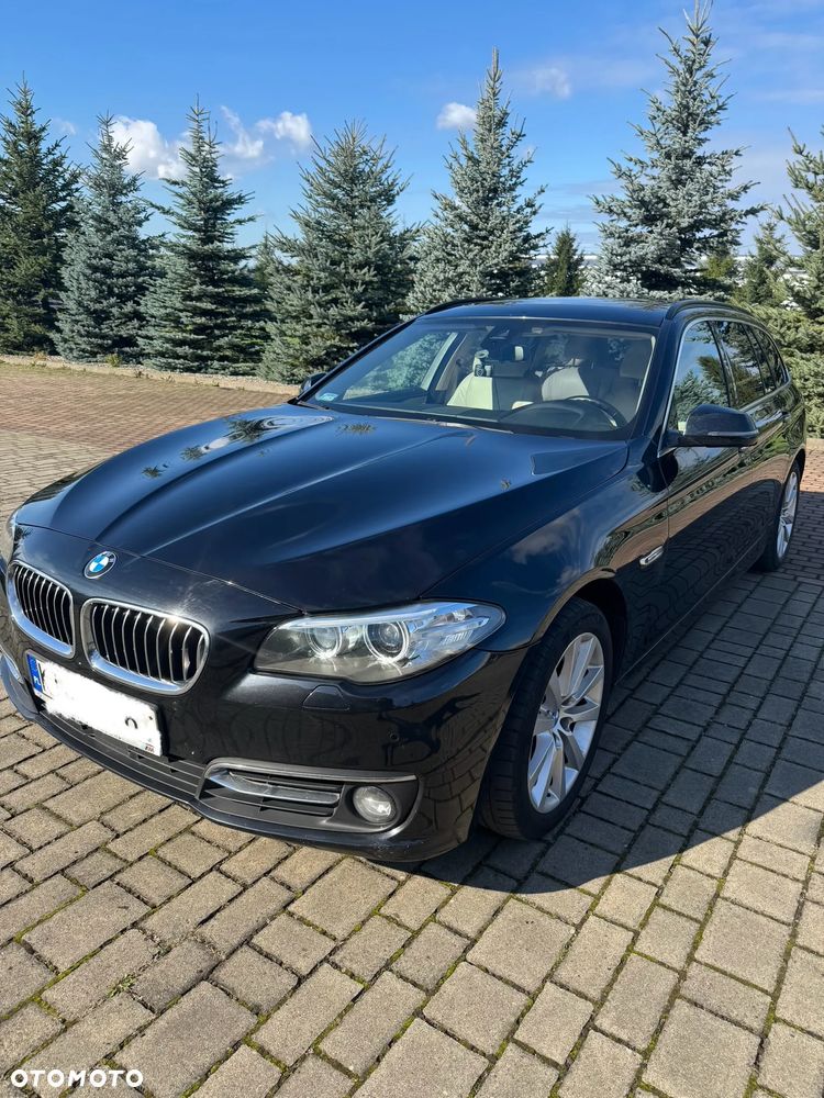 BMW Seria 5 525d xDrive Luxury Line - 10