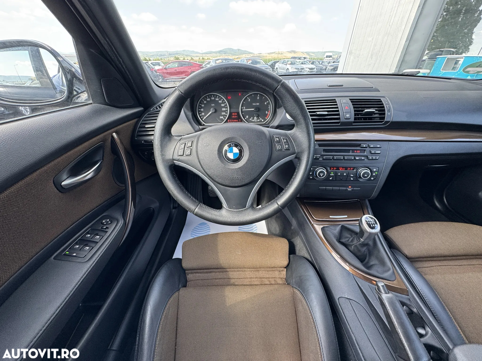 BMW Seria 1 118d Sport Line - 22
