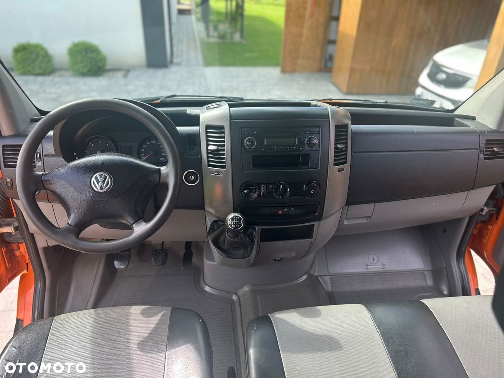 Volkswagen Crafter - 12