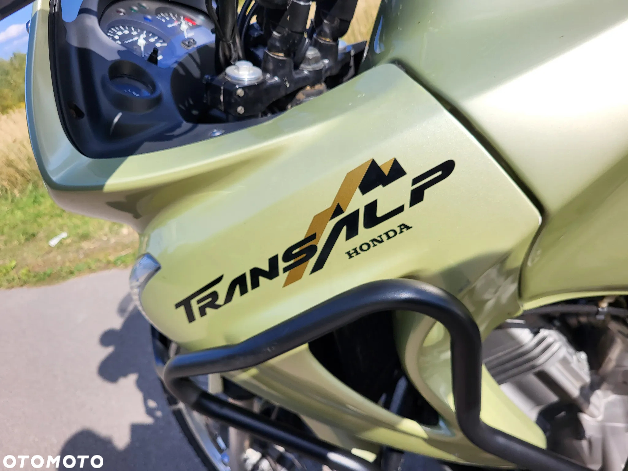 Honda Transalp - 10