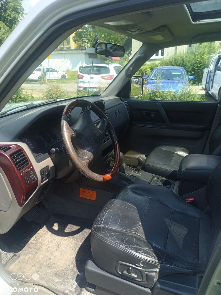 Mitsubishi Pajero 3.5 V6 GDI Elegance - 1
