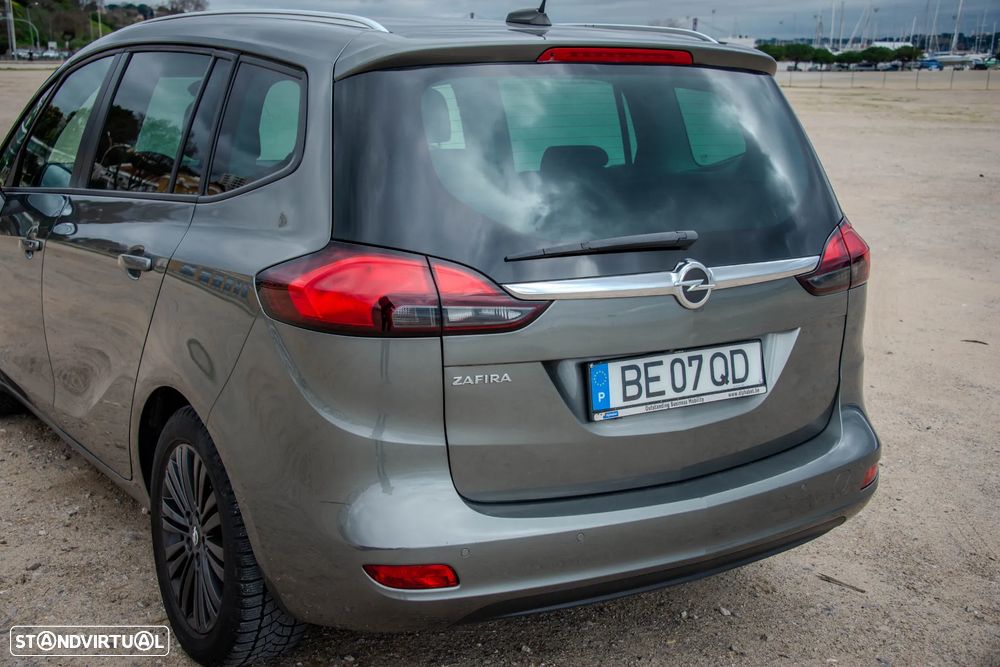 Opel Zafira 1.6 CDTi Cosmo - 19