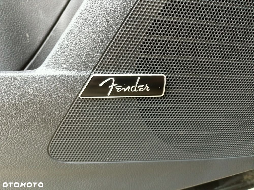 Volkswagen Tiguan - 12