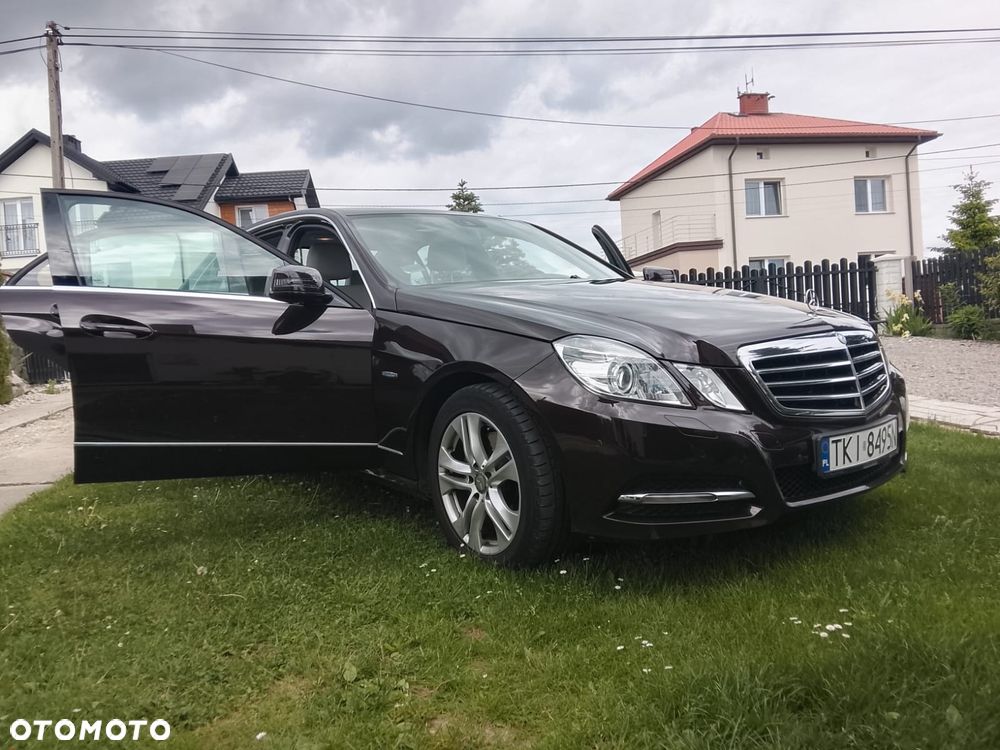 Mercedes-Benz Klasa E 250 CGI BlueEffICIENCY Avantgarde - 7