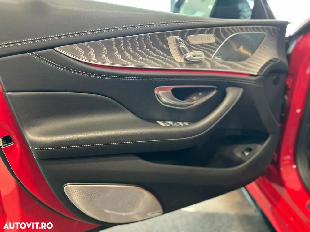 MERCEDES-BENZ AMG GT 2022 — imagine 9