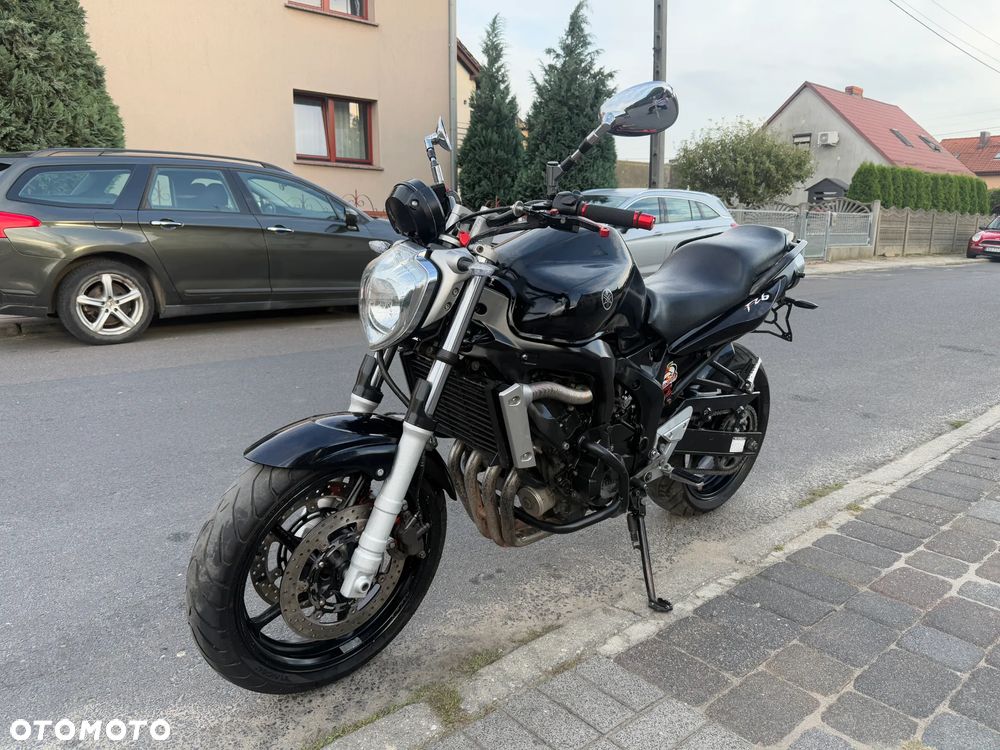 Yamaha FZ6 - 3