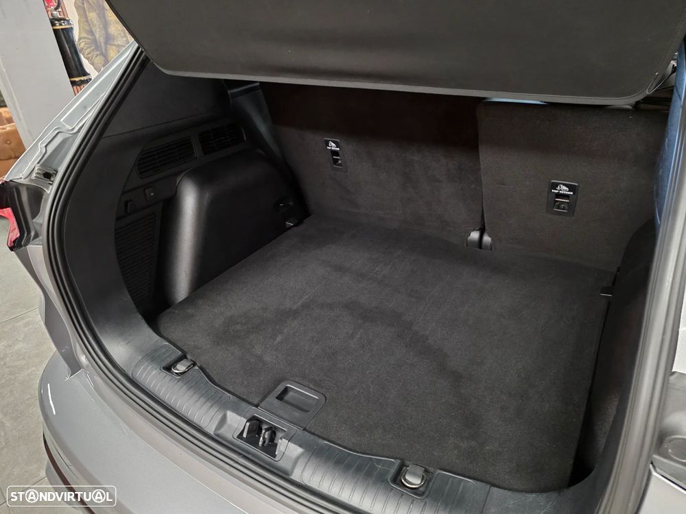 Ford Kuga 1.5 TDCi EcoBlue ST-Line Aut. - 14