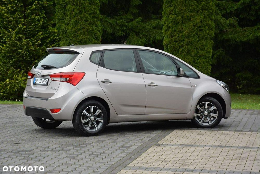 Hyundai ix20 1.6 CRDi blue Comfort - 12