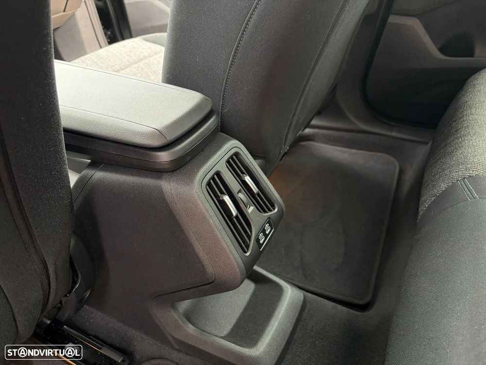 BMW iX1 xDrive30 - 6