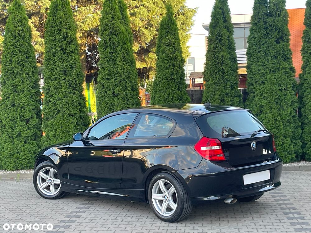 BMW Seria 1 118d DPF Edition Sport - 4