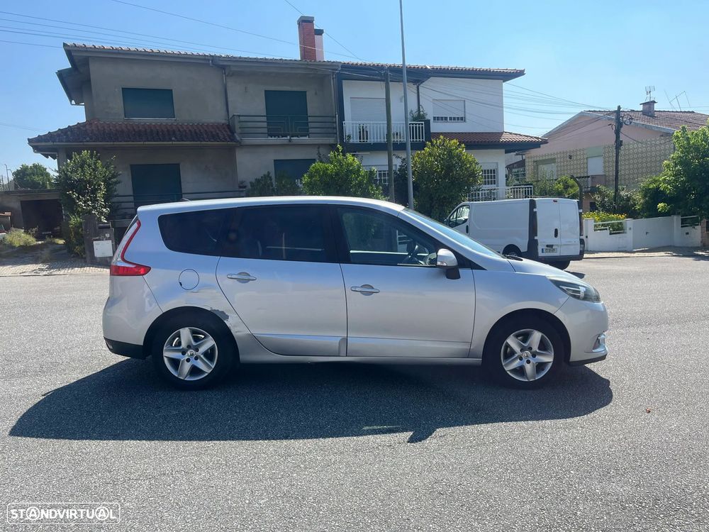 Renault Grand Scénic 1.5 dCi Dynamique S 7L EDC - 11