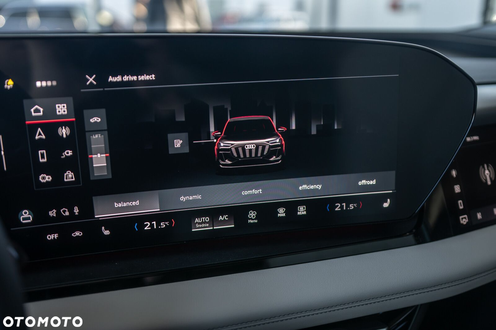 Audi Q6 e-tron - 22