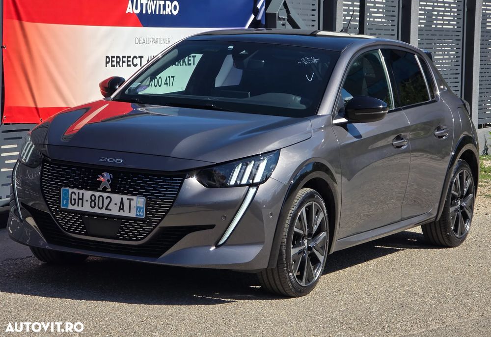 Peugeot 208 PureTech 130 EAT8 GT - 9