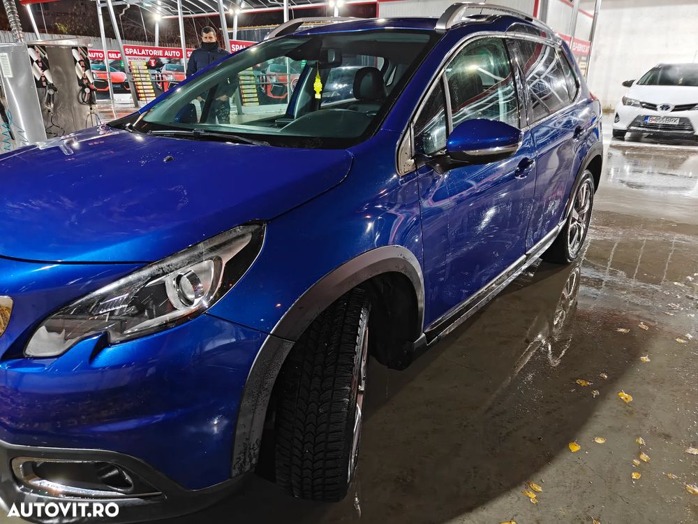 Peugeot 2008 PureTech 110 Stop&Start Style - 5