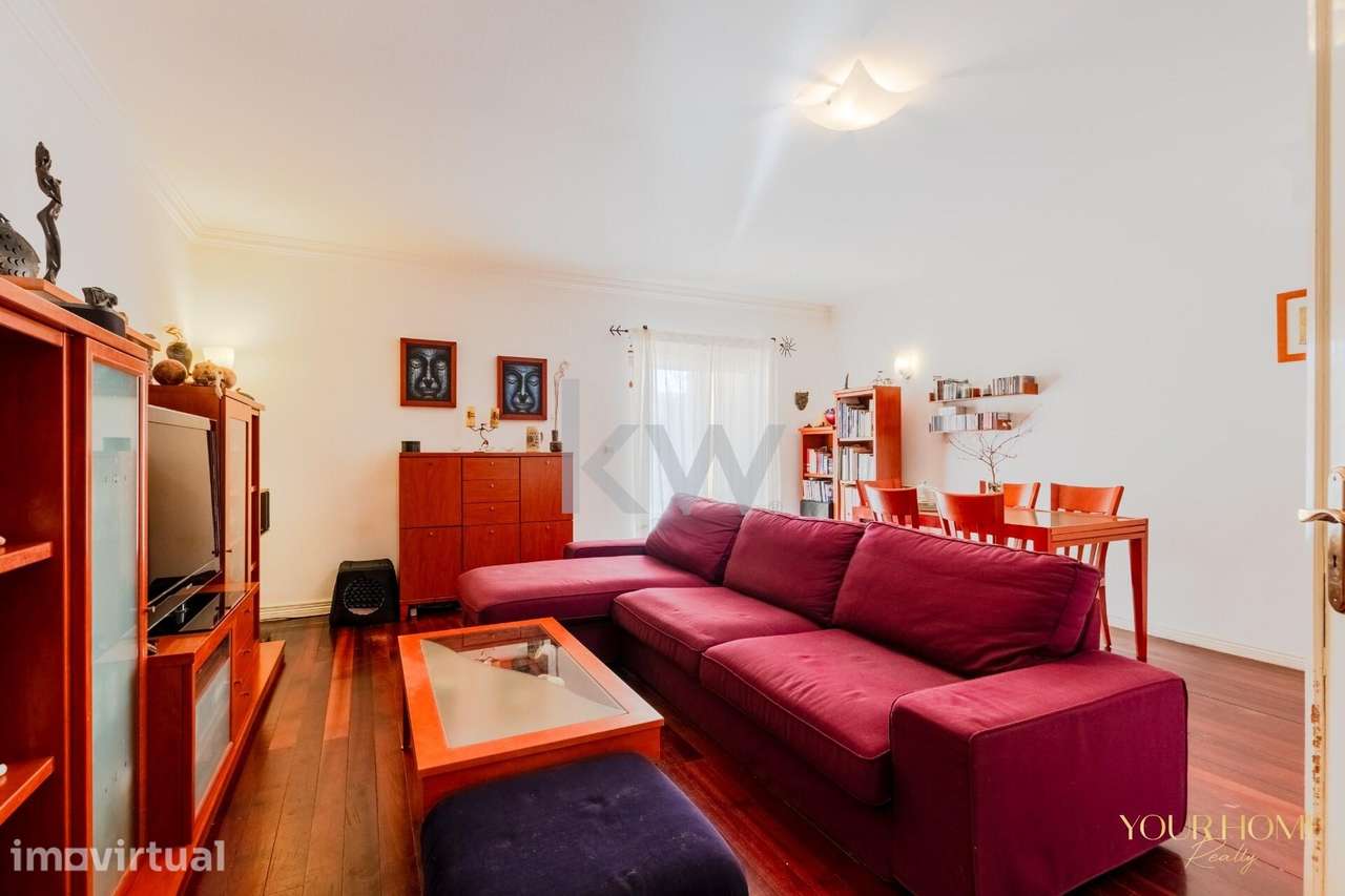 Espaçoso Apartamento T1, com  amplo terraço e garagem, em localização - Grande imagem: 3/19