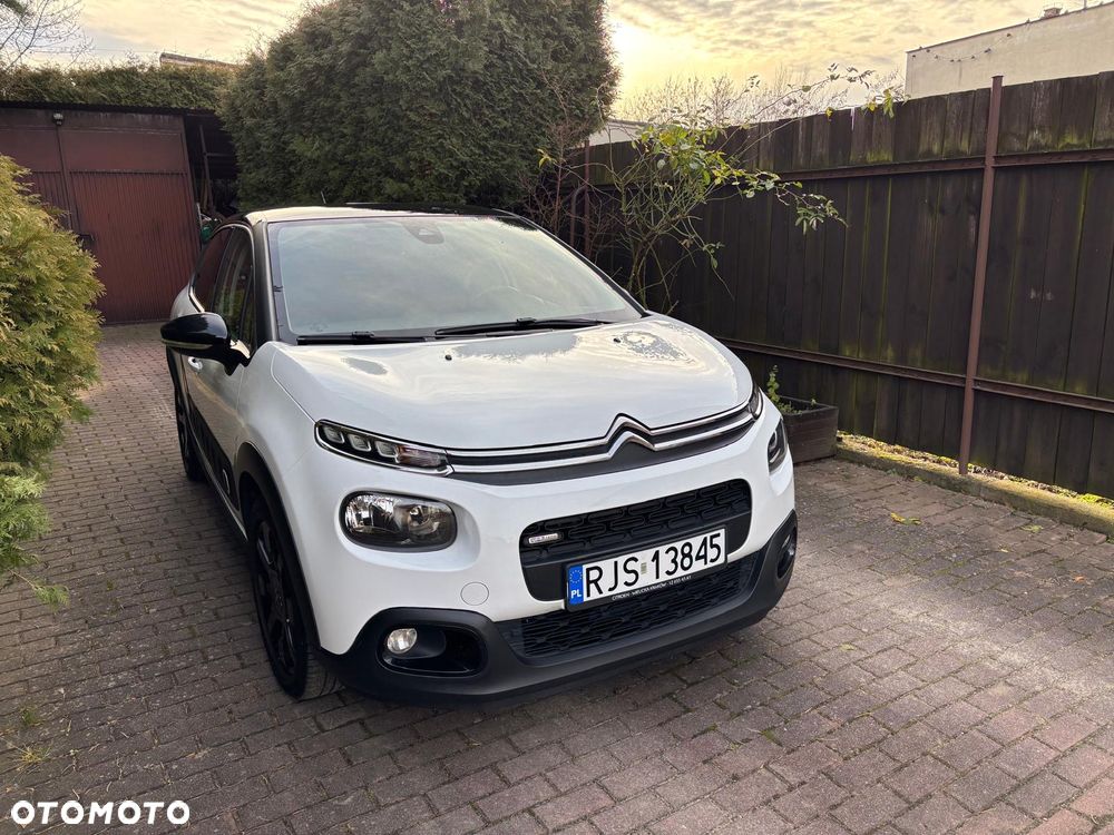 Citroën C3 1.2 PureTech Live - 1
