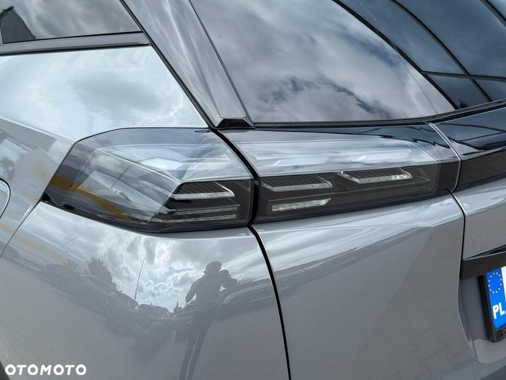 Peugeot 2008 - 10