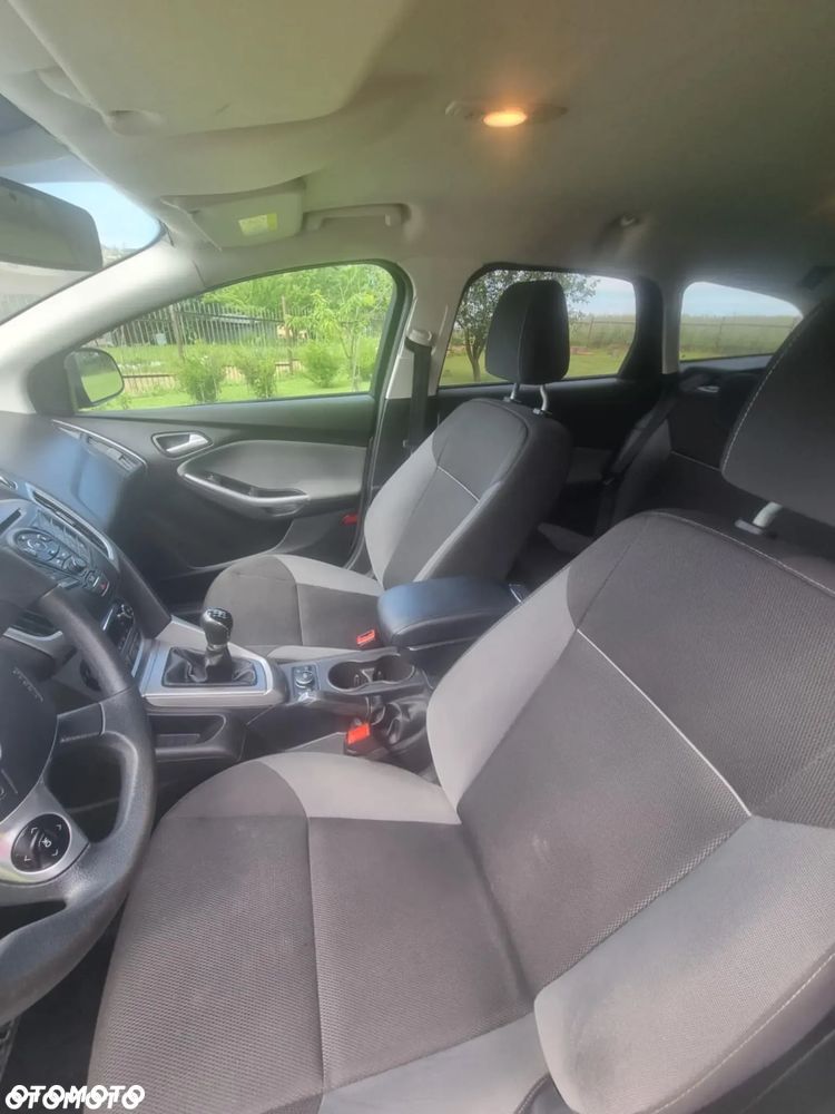 Ford Focus 1.0 EcoBoost Start-Stopp-System Titanium - 6